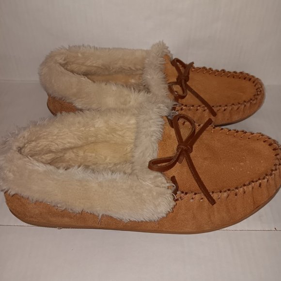J.CREW WOMEN'S MOCCASIN SLIPPERS - Picture 5 of 7